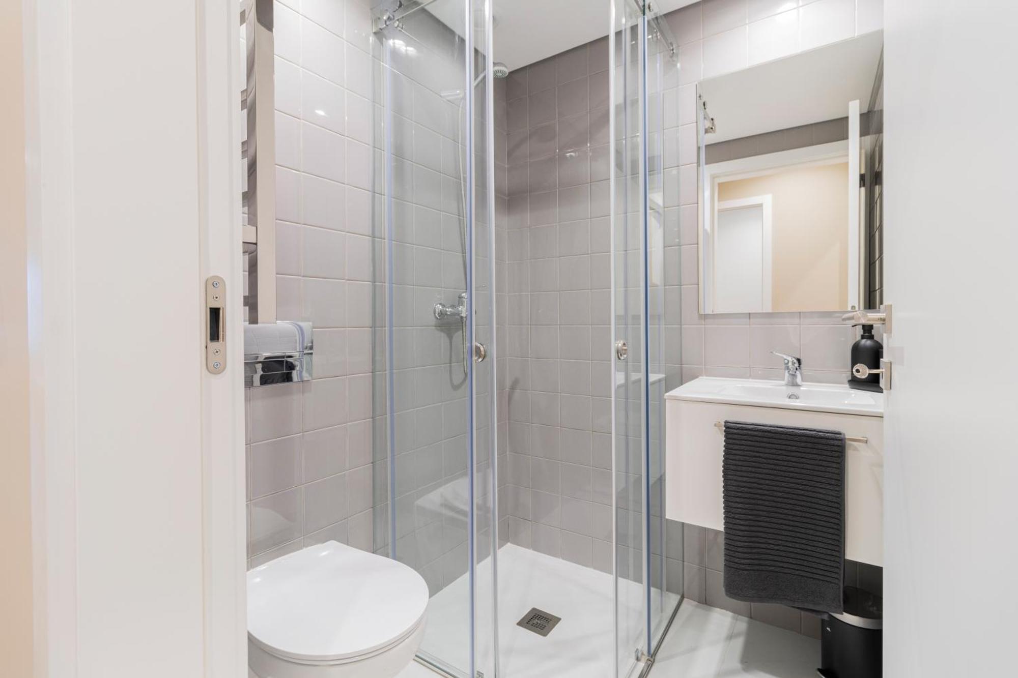 T2 Constituicao Apartment Porto Bagian luar foto